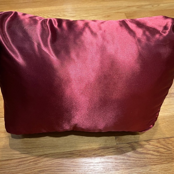 Luxury Bag Pillow Shaper - Picture 6 of 10